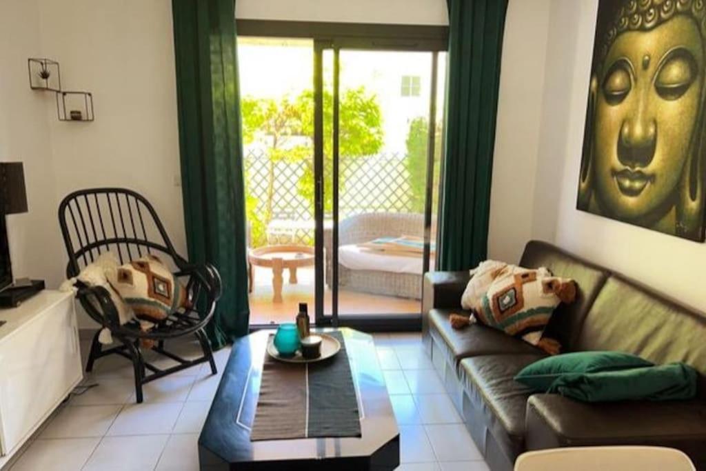 Cocoon'Isle - Jardinet- Jacuzzi Apartment L'Isle-sur-la-Sorgue Bagian luar foto